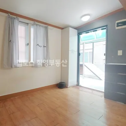 Rent this studio apartment on 서울특별시 광진구 화양동 19-15