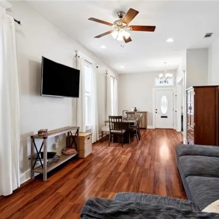 Image 3 - 2418 General Taylor Street, New Orleans, LA 70115, USA - House for sale