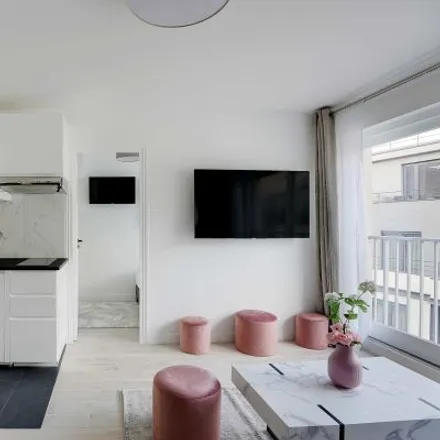Image 6 - 10 Rue du Bouquet de Longchamp, 75116 Paris, France - Apartment for rent