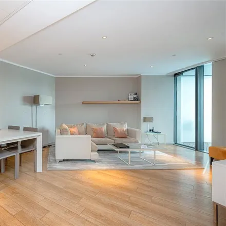 Rent this 2 bed apartment on Lower Thames Street in Cornhill, London