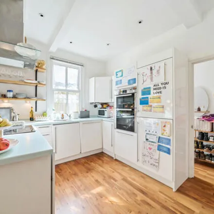 Image 6 - St George's Road, London, KT2 6DN, United Kingdom - House for sale