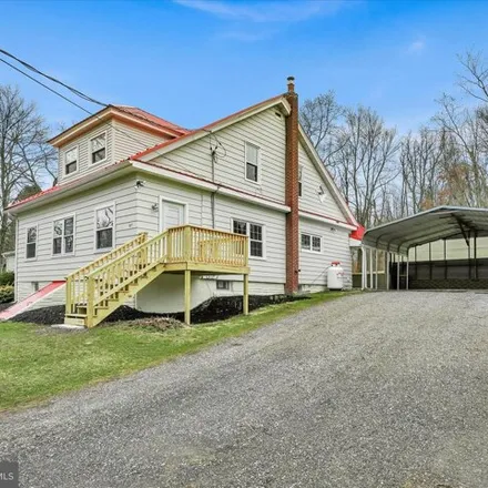 Buy this 3 bed house on Lakewood Park Campground in Hamilton Street, East Mahanoy Junction