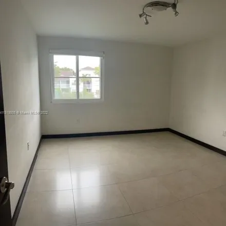 Image 9 - 4761 Northwest 97th Place, Doral, FL 33178, USA - Apartment for rent