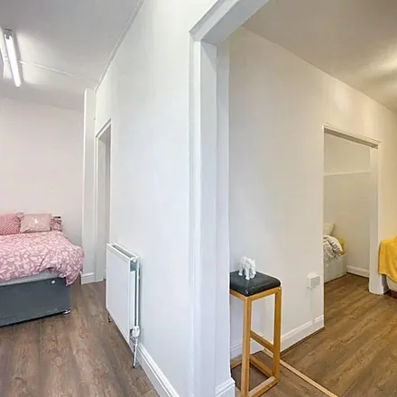 Rent this 1 bed apartment on Earlsfield House in Swaffield Road, London