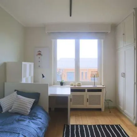 Rent this 1 bed apartment on Institut Technique René Cartigny in Place de la Petite Suisse - Klein-Zwitserlandplein 4, 1050 Ixelles - Elsene
