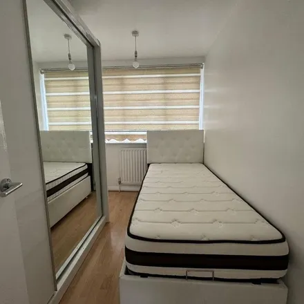 Image 2 - West Green Road, London, N15 3DT, United Kingdom - Apartment for rent