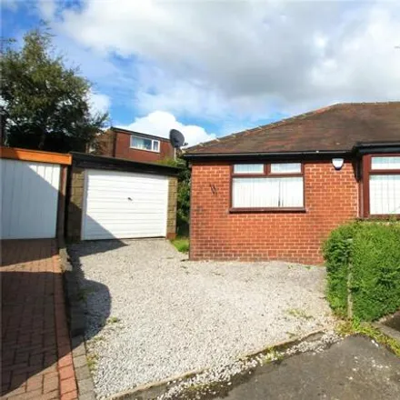 Buy this 2 bed house on Norwood Close in Shaw, OL2 7QZ