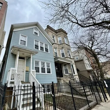 Rent this studio house on 3229 North Wilton Avenue in Chicago, IL 60657
