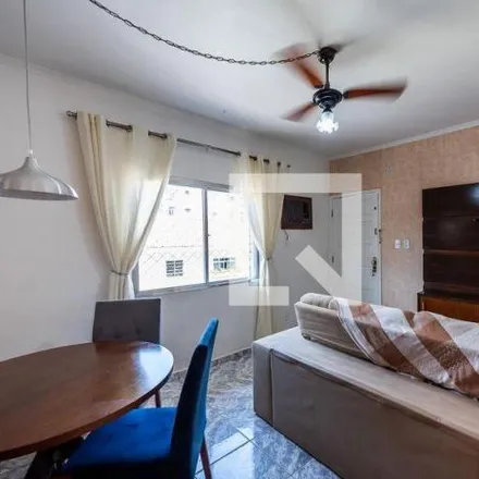 Rent this 2 bed apartment on Rua Rio de Janeiro in Vila Belmiro, Santos - SP