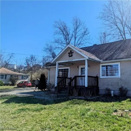 Buy this 3 bed house on 46698 Y and O Road in Glenmoor, Columbiana County