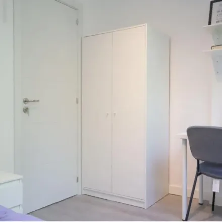 Rent this 4 bed apartment on System in Calle de Illescas, 28024 Madrid