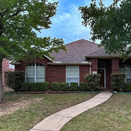 Rent this 3 bed house on 11506 Newberry Drive in Frisco, TX 75035
