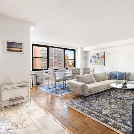 Image 3 - 235 EAST 57TH STREET 17F in New York - Apartment for sale