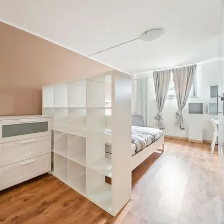 Image 2 - Via Sesto San Giovanni, 20126 Milan MI, Italy - Room for rent