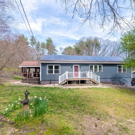 Buy this 3 bed house on 289 Ravenelle Road in Thompson, Northeastern Connecticut Planning Region