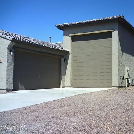 Image 3 - 2098 North Thunderbird Avenue, Casa Grande, AZ 85122, USA - House for sale