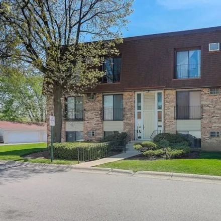 Buy this 2 bed condo on 147 North Waters Edge Drive in Glendale Heights, IL 60139