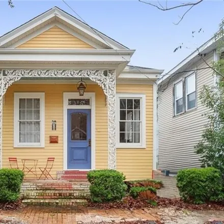 Buy this 3 bed house on 4010 D'Hemecourt Street in New Orleans, LA 70119