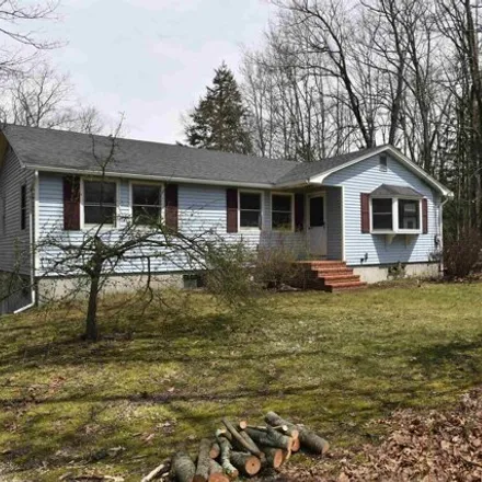 Buy this 3 bed house on 460 Salmon Falls Road in Rochester, NH 03868