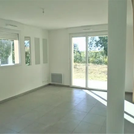 Rent this 3 bed apartment on 19 Route de Daux in 31700 Mondonville, France