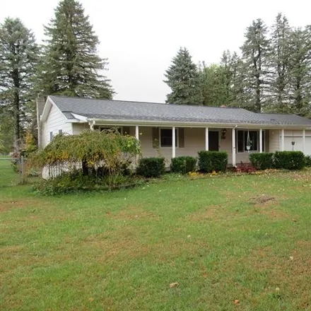 Buy this 5 bed house on 2652 Porcupine Trail in Mayfield Township, MI 48446