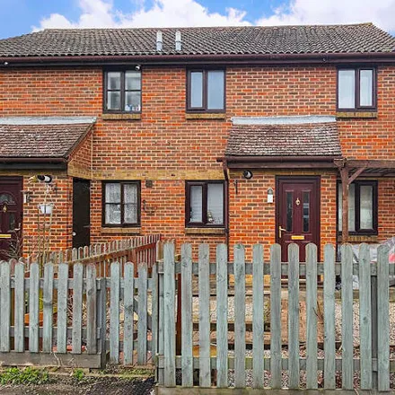 Buy this 1 bed duplex on Dutch Barn Close in Stanwell, TW19 7NG