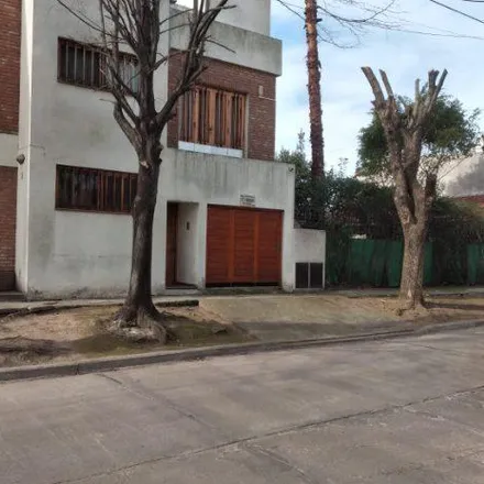 Buy this 3 bed house on Centro Médico in General Manuel Savio, Quilmes Oeste