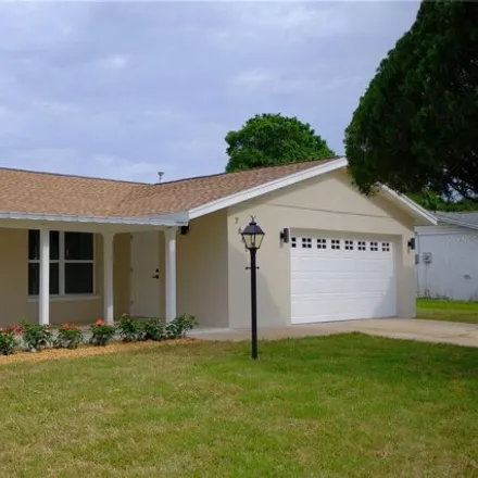 Buy this 3 bed house on 7647 92nd Street in Seminole, FL 33777