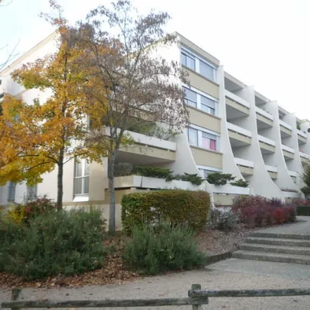 Image 1 - 27 Cours Jean Jaurès, 03000 Moulins, France - Apartment for rent