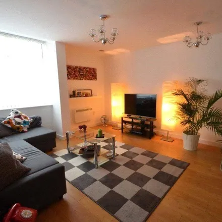 Rent this 2 bed apartment on Salford Quays in Broadway / near Chandlers Point, Broadway