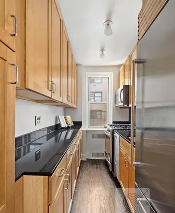 Image 7 - 310 West 55th Street, New York, NY 10019, USA - Apartment for sale