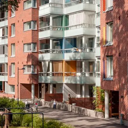 Rent this 1 bed apartment on Putousrinne 1 in 01600 Vantaa, Finland
