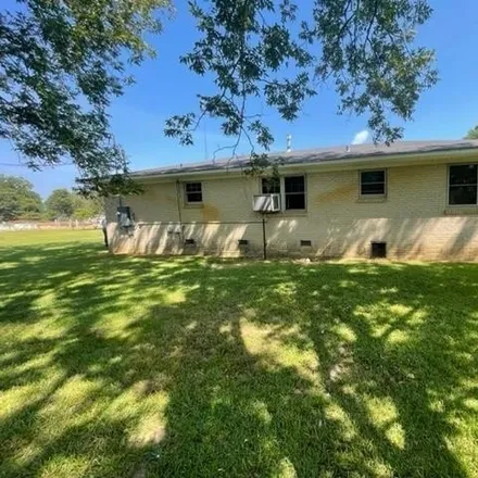 Image 8 - Locust, Hampton, Calhoun County, AR 71744, USA - House for sale