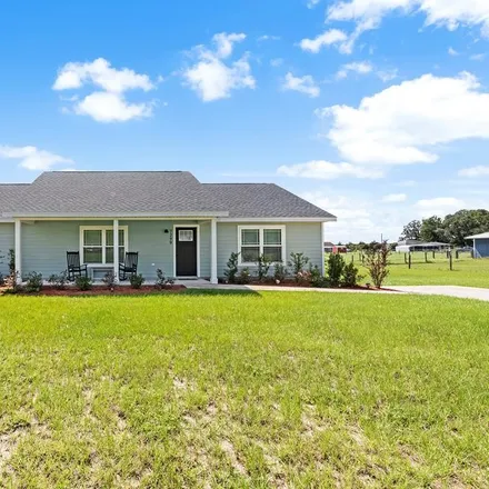 Buy this 3 bed house on 14000 Southeast 161st Place in Alachua County, FL 32640