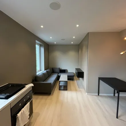 Rent this 5 bed apartment on Løbergsveien 69D in 5055 Bergen, Norway