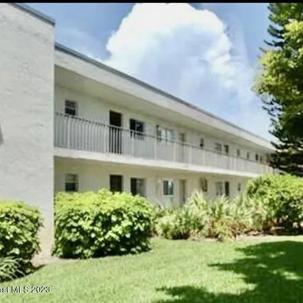 Buy this 1 bed condo on 3001 Thrush Drive in Melbourne, FL 32935