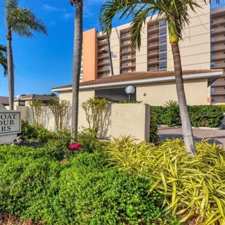 Buy this 2 bed condo on Gulf of Mexico Drive in Longboat Key, Manatee County