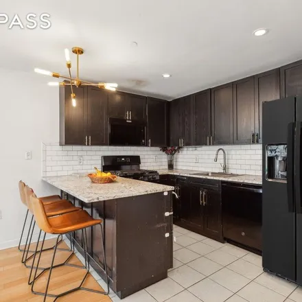 Rent this 3 bed apartment on Duane Reade in 296 Flatbush Avenue, New York