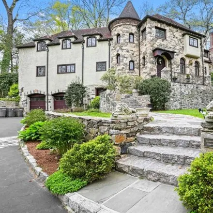 Buy this 6 bed house on 3 Woodside Drive in Greenwich, CT 06830