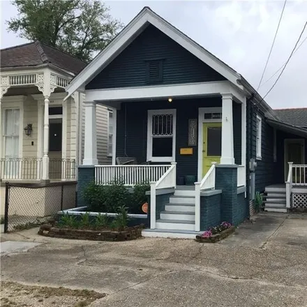 Rent this 2 bed house on 613 Pacific Avenue in Algiers, New Orleans