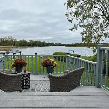 Buy this 3 bed house on W378S3525 Lake Drive in Dousman, Ottawa