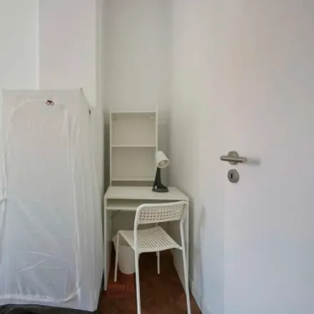 Image 2 - Mercearia Lucinda, Rua Sampaio e Pina, 1070-051 Lisbon, Portugal - Room for rent