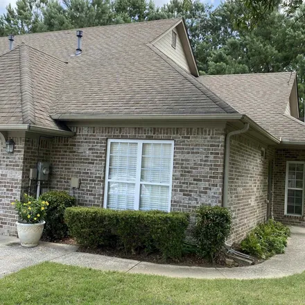 Buy this 2 bed townhouse on 400 Reach Drive in Shelby County, AL 35242