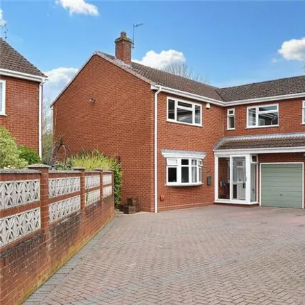 Buy this 4 bed house on Aldersey Close in Worcester, WR5 3EH