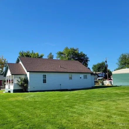 Buy this 2 bed house on 120 West Valley Road in Hagerman, Gooding County
