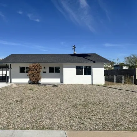 Buy this 4 bed house on 1736 West Indianola Avenue in Phoenix, AZ 85015