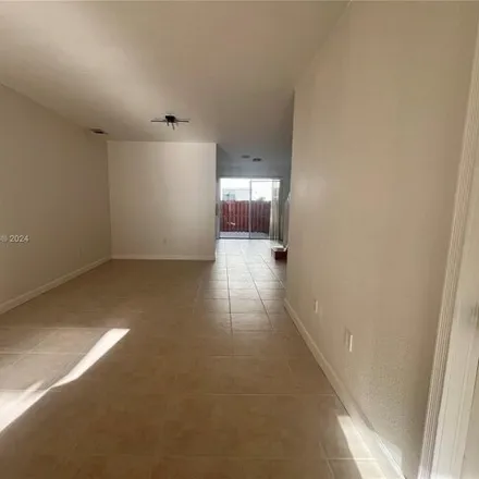 Image 7 - 5440 NW 107th Ave Apt 202, Doral, Florida, 33178 - Townhouse for rent