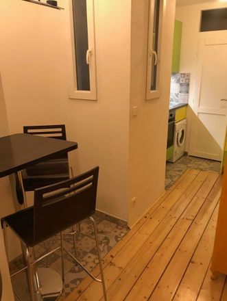 Rent this 2 bed room on Zelinářská in 147 00 Praha 4, Chequia