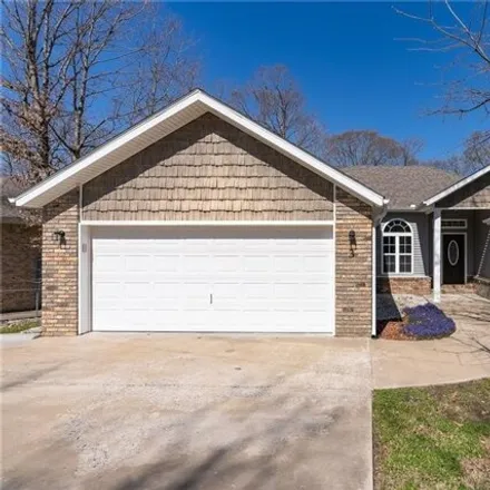 Buy this 3 bed house on 3 Melbourn Drive in Bella Vista, AR 72714