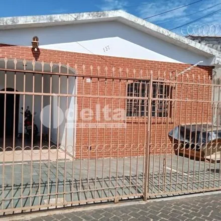 Image 2 - Rua Albertino Silva, Presidente Roosevelt, Uberlândia - MG, 38402-228, Brazil - House for sale